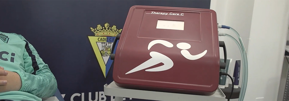 El equipo Therapy Care C reduce la fatiga de los jugadores del Cadiz CF