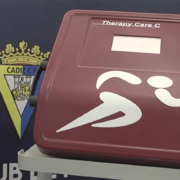 El equipo Therapy Care C reduce la fatiga de los jugadores del Cadiz CF