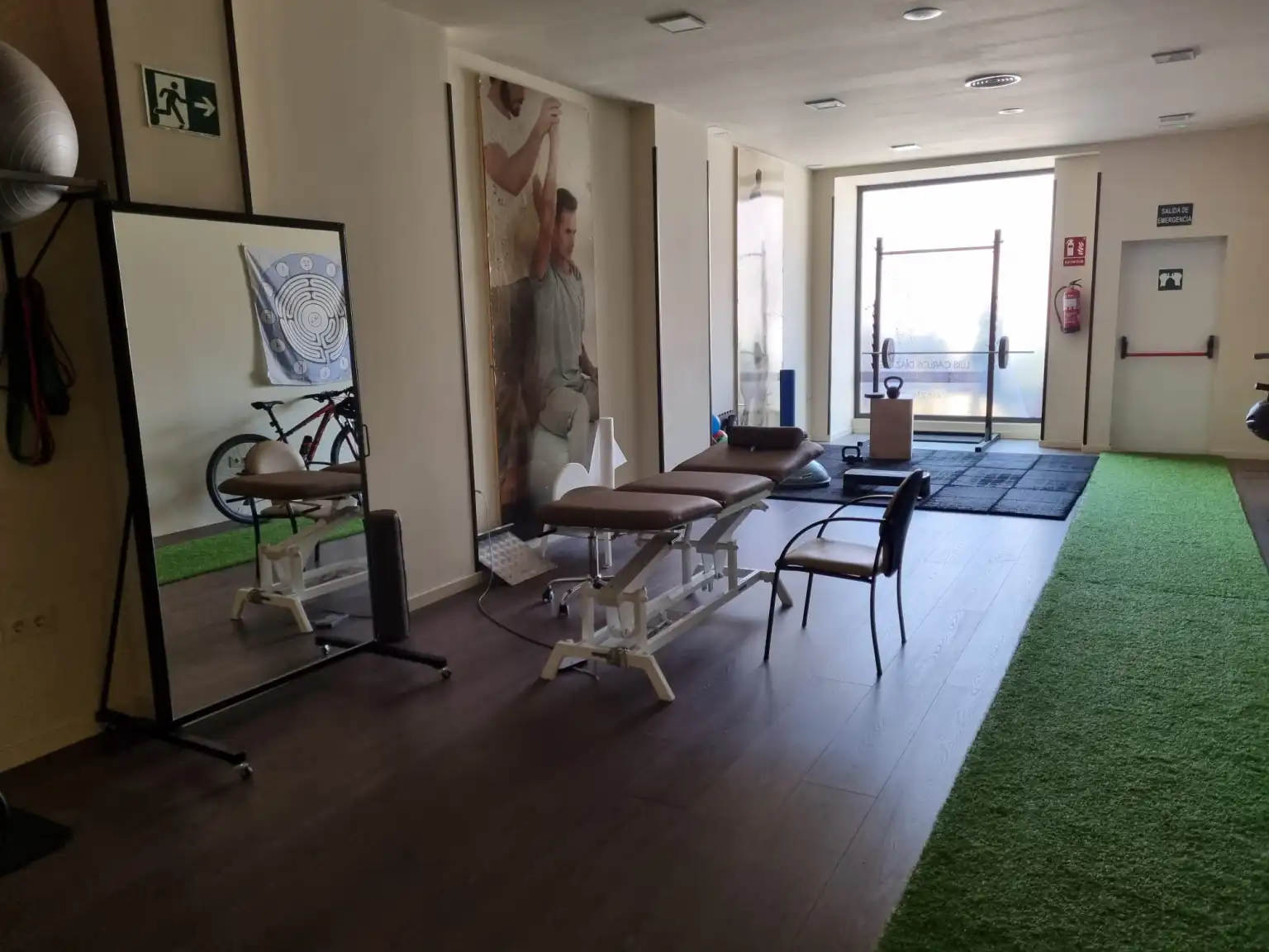 clinica-de-fisioterapia-luis-carlos-diaz-alex-GIMNASIO