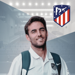 Dr Adrián Delgado
